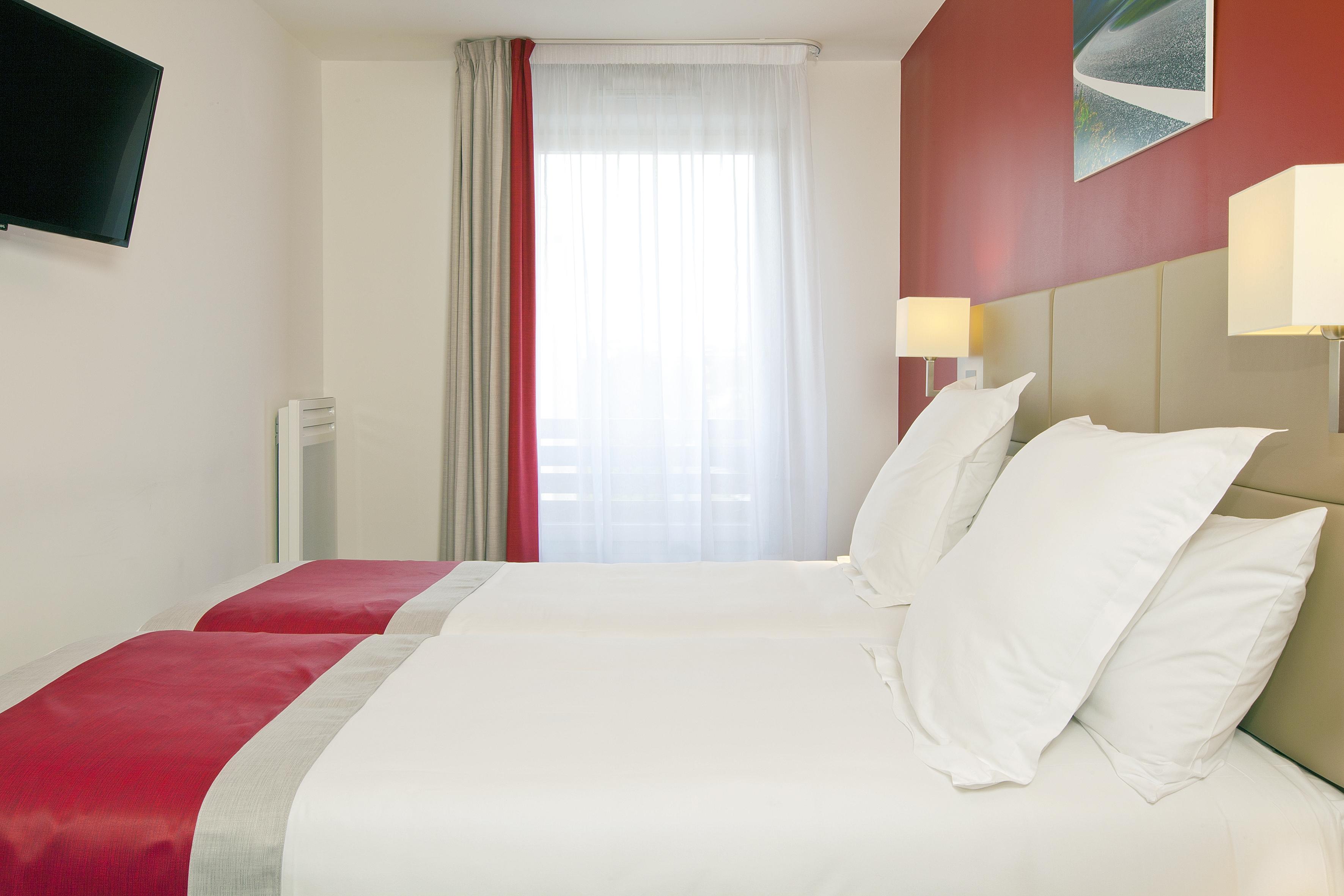 Апартаменты Sejours & Affaires Paris Bagneux Баньё Экстерьер фото