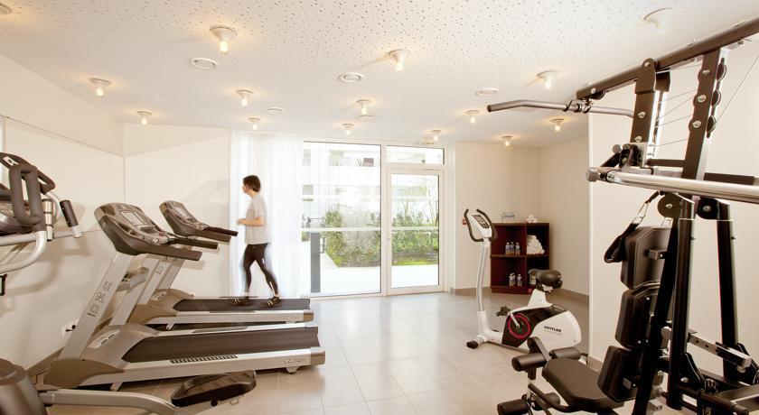 Апартаменты Sejours & Affaires Paris Bagneux Баньё Экстерьер фото